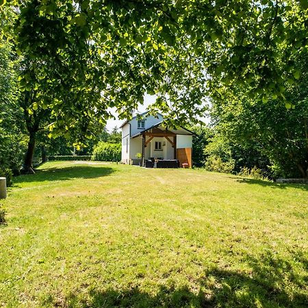 Gite De L'Ile Ste Helene Villa Pitres Екстериор снимка